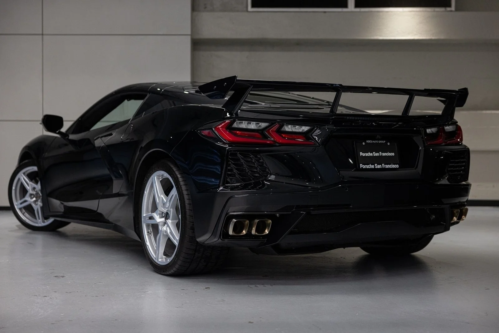 2023 Chevrolet Corvette 1LT - Photo 6